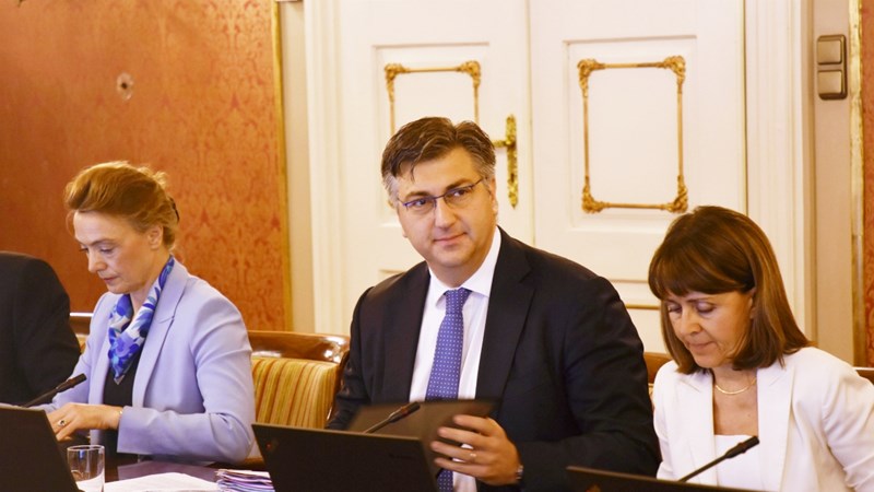 Smanjivanjem kamata smanjujemo vanjski dug za 180 milijuna kuna godišnje